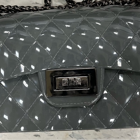 Macy's Gray Quilt Look PVC Shoulder Crossbody Bag - Picture 2 of 9